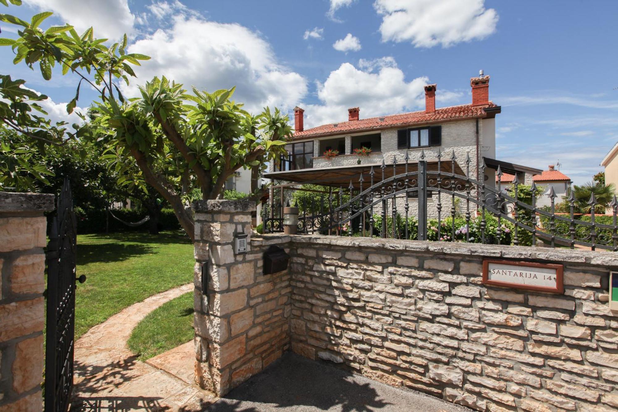 Apartmani Villa Otilija Poreč Exterior foto